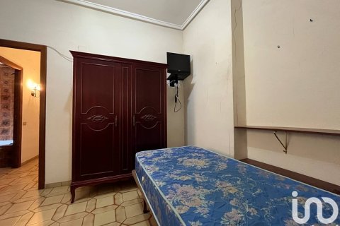 Сasa en venta en Castellón de la Plana, Castellón, España 4 dormitorios, 212 m2 No. 153321 - foto 17