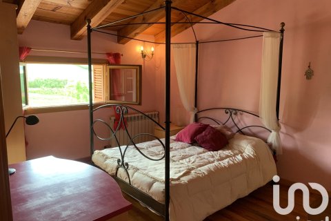 Māja pārdošanā Valladolid, Spānijā 5 istabas, 576 m2 Nr. 153320 - attēls 27