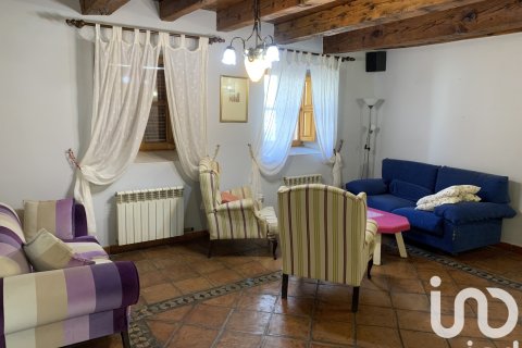 Māja pārdošanā Valladolid, Spānijā 5 istabas, 576 m2 Nr. 153320 - attēls 2