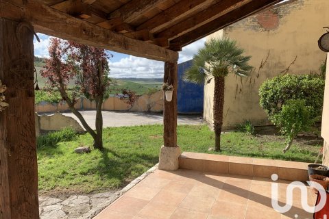 Talo Valladolid, Espanja 5 makuuhuonetta, 576 m2 No. 153320