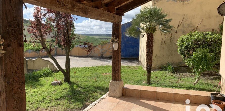 Māja Valladolid, Spānijā 5 istabas, 576 m2 Nr. 153320