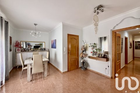 Продажа квартиры в Бениарбейг, Аликанте, Испания 3 спальни, 151м2 №153317 - фото 2