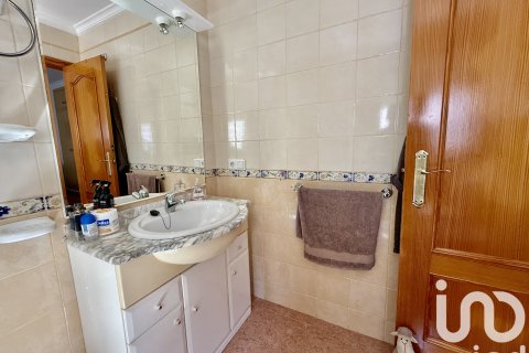 Продажа квартиры в Бениарбейг, Аликанте, Испания 3 спальни, 151м2 №153317 - фото 9