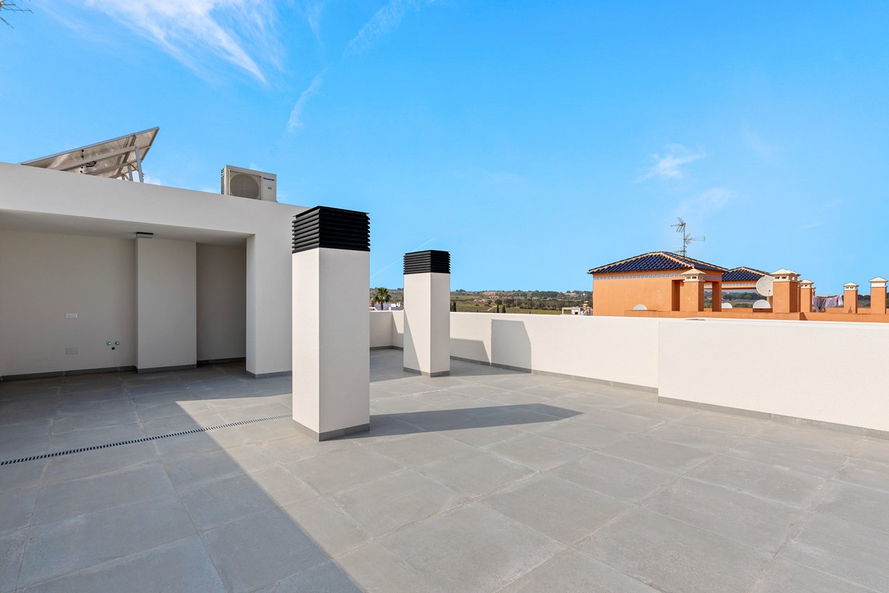 Apartamento en Villamartin, Alicante, España 2 dormitorios, 80 m2 No. 146435