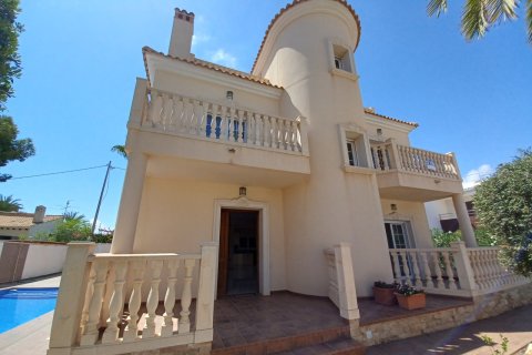 Villa à Cabo Roig, Alicante, Espagne 4 chambres, 250 m2 No. 146436