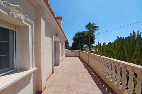 Villa à vendre à Cabo Roig, Alicante, Espagne, 4 chambres, 250 m2 No. 146436 - photo 28