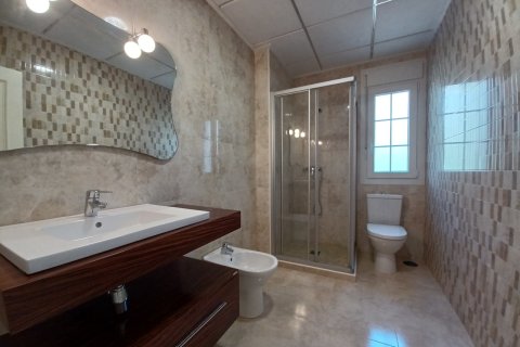 Villa à vendre à Cabo Roig, Alicante, Espagne, 4 chambres, 250 m2 No. 146436 - photo 20