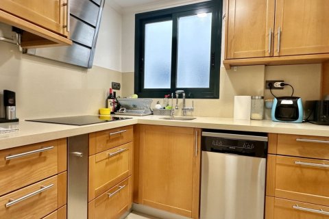 Apartment for sale in Guardamar del Segura, Alicante, Spain 2 bedrooms, 78 sq.m. No. 146441 - photo 20