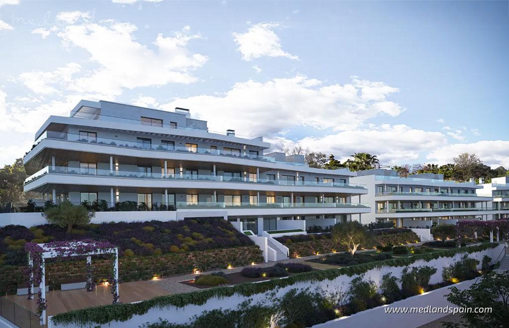 Apartment à Estepona, Malaga, Espagne 2 chambres, 121 m2 No. 166669