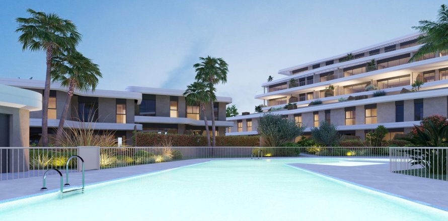 Apartament w Estepona, Malaga, Hiszpania 3 sypialnie, 135 mkw. nr 169455