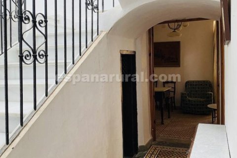 House for sale in Albanchez, Almeria, Spain 7 bedrooms, 320 sq.m. No. 184071 - photo 10
