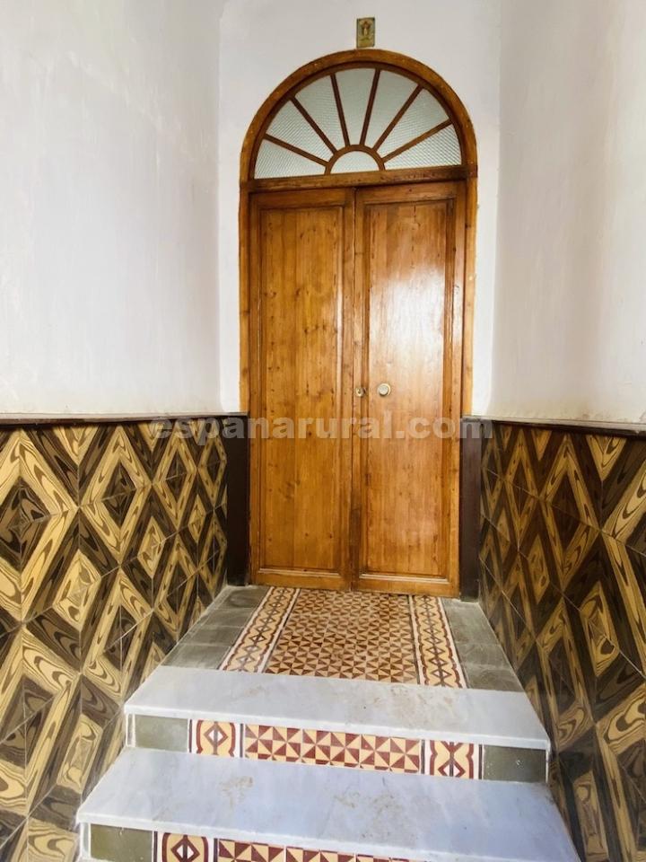Hus i Albanchez, Almeria, Spanien 7 sovrum, 320 kvm. Nr. 184071