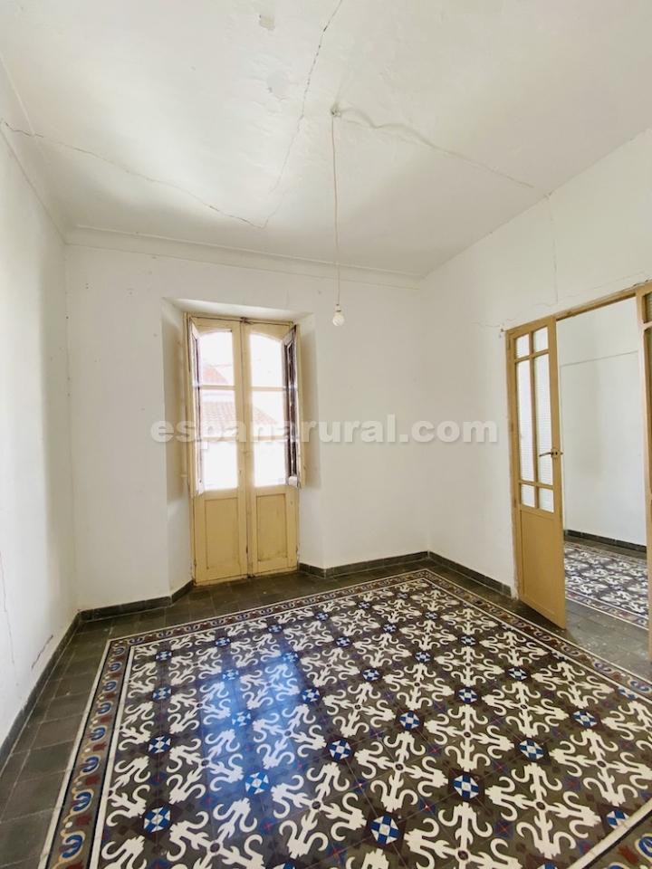 Hus i Albanchez, Almeria, Spanien 7 sovrum, 320 kvm. Nr. 184071