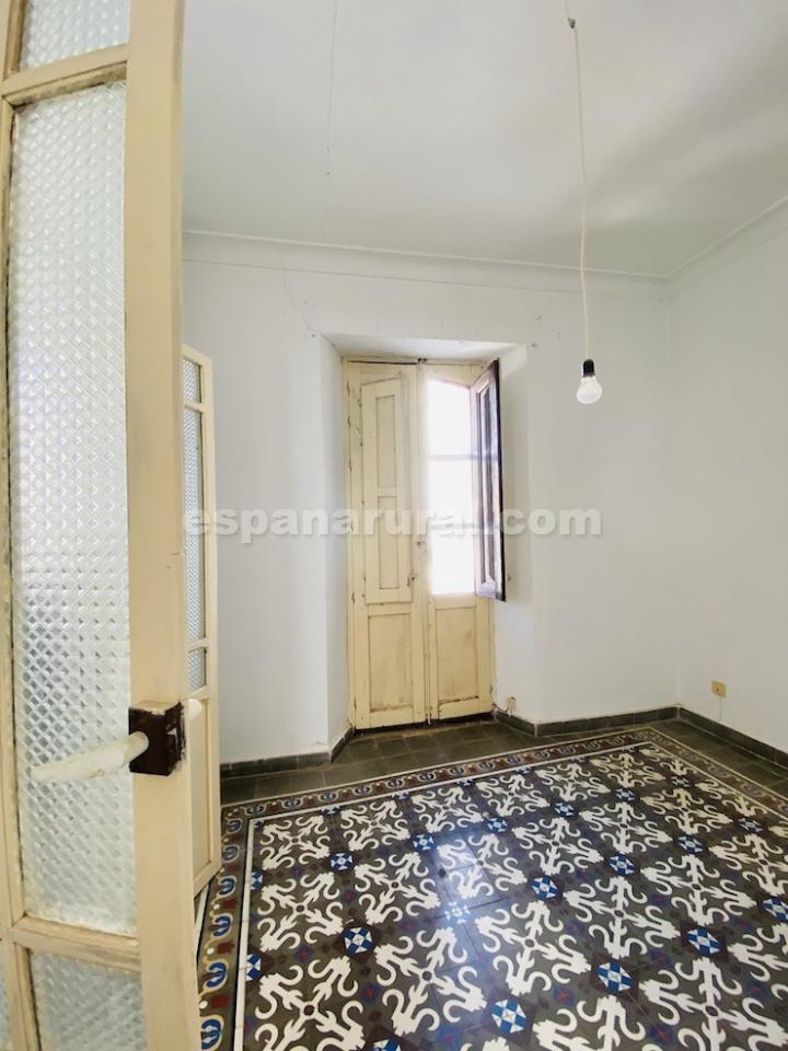 Hus i Albanchez, Almeria, Spanien 7 sovrum, 320 kvm. Nr. 184071