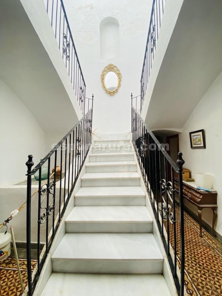 Hus i Albanchez, Almeria, Spanien 7 sovrum, 320 kvm. Nr. 184071