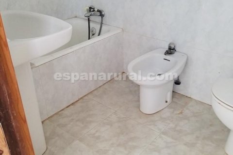 House for sale in Albanchez, Almeria, Spain 7 bedrooms, 320 sq.m. No. 184071 - photo 19