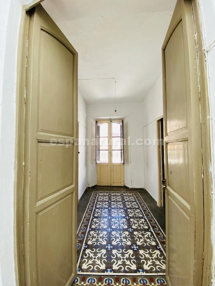 Hus i Albanchez, Almeria, Spanien 7 sovrum, 320 kvm. Nr. 184071
