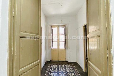 House for sale in Albanchez, Almeria, Spain 7 bedrooms, 320 sq.m. No. 184071 - photo 17