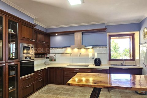 House for sale in Meis, Pontevedra, Spain 5 bedrooms, 400 sq.m. No. 160042 - photo 7