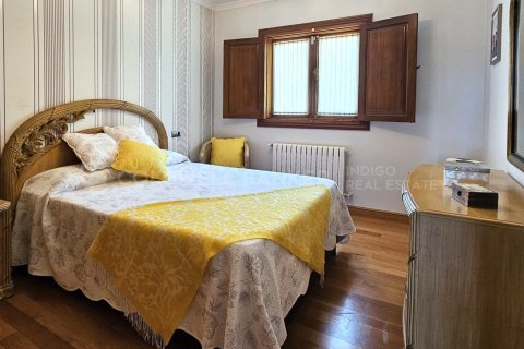 House for sale in Meis, Pontevedra, Spain 5 bedrooms, 400 sq.m. No. 160042 - photo 19