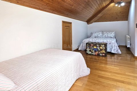 House for sale in Meis, Pontevedra, Spain 5 bedrooms, 400 sq.m. No. 160042 - photo 25