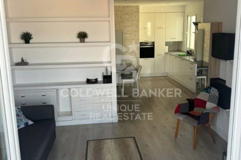 Kattohuoneisto myytävänä Madrid, Espanja, 1 makuuhuone, 110 m2 No. 160043 - kuva 3