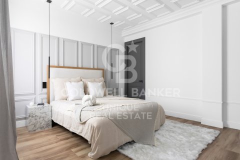 Huoneisto myytävänä Madrid, Espanja, 4 makuuhuonetta, 310 m2 No. 160037 - kuva 9