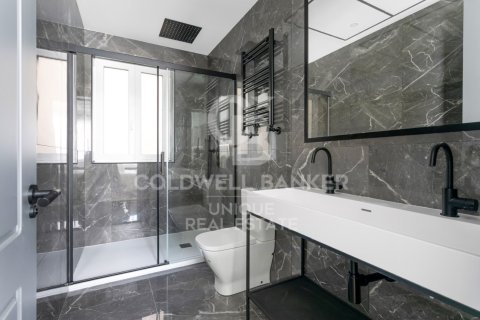 Huoneisto myytävänä Madrid, Espanja, 4 makuuhuonetta, 310 m2 No. 160037 - kuva 14