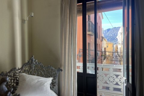 Talo myytävänä Calvarrasa de Abajo, Salamanca, Espanja , 519 m2 No. 195335 - kuva 4