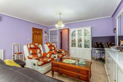 Villa till salu La Zenia, Alicante, Spanien 3 sovrum, 110 kvm. Nr. 139424 - foto 16