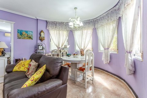 Villa en venta La Zenia, Alicante, España 3 dormitorios, 110 m2 No. 137917 - foto 21