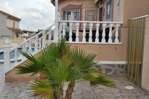 Villa till salu Benijofar, Alicante, Spanien 2 sovrum, 118 kvm. Nr. 137920 - foto 19