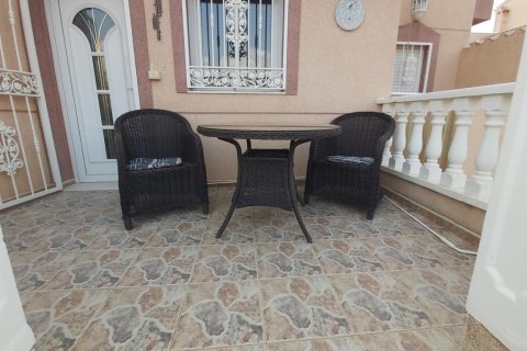 Villa till salu Benijofar, Alicante, Spanien 2 sovrum, 118 kvm. Nr. 137920 - foto 26