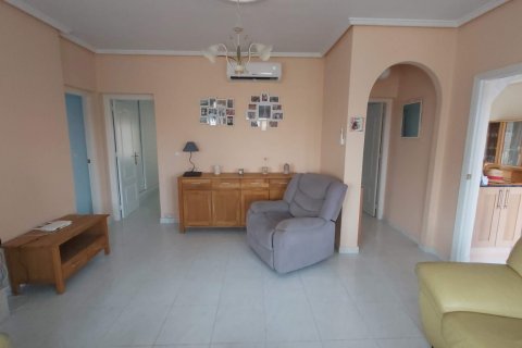Villa till salu Benijofar, Alicante, Spanien 2 sovrum, 118 kvm. Nr. 137920 - foto 5