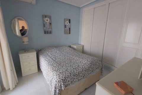 Villa till salu Benijofar, Alicante, Spanien 2 sovrum, 118 kvm. Nr. 137920 - foto 6