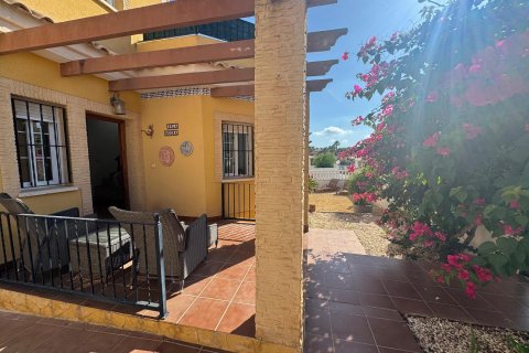 Villa en venta Algorfa, Alicante, España 3 dormitorios, 103 m2 No. 137916 - foto 7