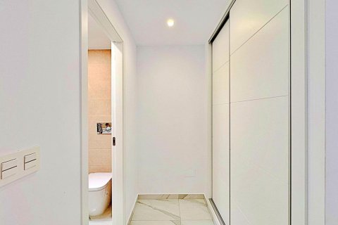 Bungalow in vendita a Torrevieja, Alicante, Spagna 3 camere da letto, 113 mq. N° 165713 - foto 9