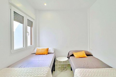 Bungalow in vendita a Torrevieja, Alicante, Spagna 3 camere da letto, 113 mq. N° 165713 - foto 6