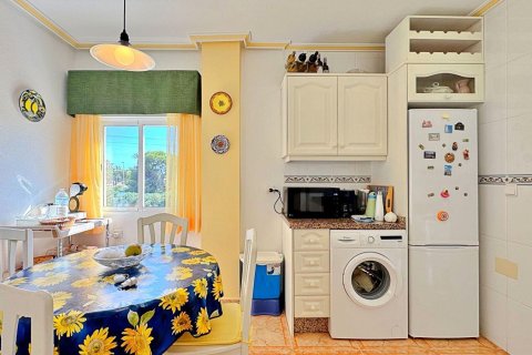 Bungalow in vendita a La Zenia, Alicante, Spagna 2 camere da letto, 64 mq. N° 165714 - foto 4