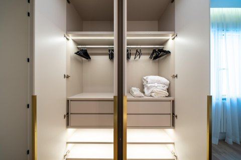 Wohnung zum Verkauf in Madrid, Spanien 2 Schlafzimmer, 121 m2 Nr. 165716 - Foto 25