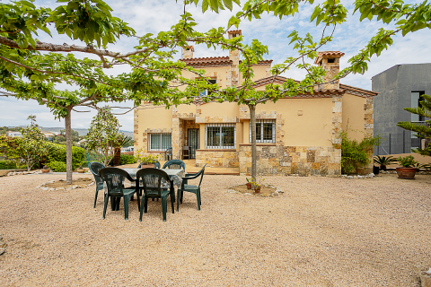 House for sale Lloret de Mar, Girona, Spain 4 bedrooms, 332 sq.m. No. 69450 - photo 9