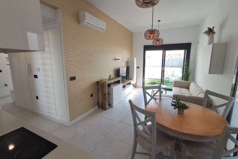 Villa zum Verkauf in Cabo Roig, Alicante, Spanien 3 Schlafzimmer, 83 m2 Nr. 155390 - Foto 4