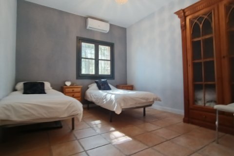 Villa for sale in Murcia, Spain 5 bedrooms, No. 155395 - photo 26