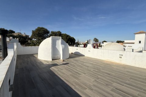 Huvila myytävänä Villamartin, Alicante, Espanja, 2 makuuhuonetta, 207 m2 No. 155392 - kuva 10