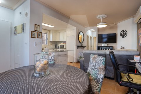 Huvila myytävänä Guardamar del Segura, Alicante, Espanja, 3 makuuhuonetta, 92 m2 No. 155393 - kuva 5