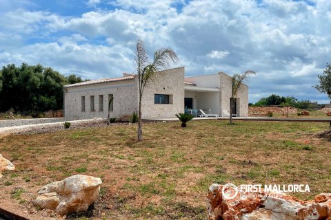 Finka w Muro, Mallorca, Hiszpania 4 sypialnie, 320 mkw. nr 167690 – zdjęcie 3