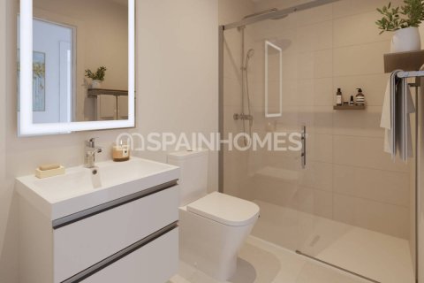 Villa till salu i Velez-Malaga, Malaga, Spanien 4 sovrum, 105 kvm. Nr. 167694 - foto 12