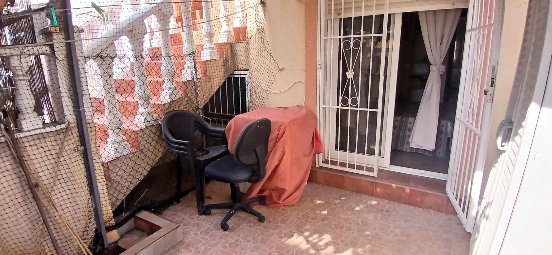 Bungalow a Guardamar del Segura, Alicante, Spagna 2 camere da letto, 65 mq. N° 182962