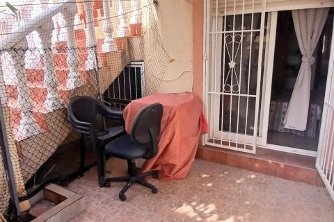 Bungalow for sale in Guardamar del Segura, Alicante, Spain 2 bedrooms, 65 sq.m. No. 182962 - photo 16