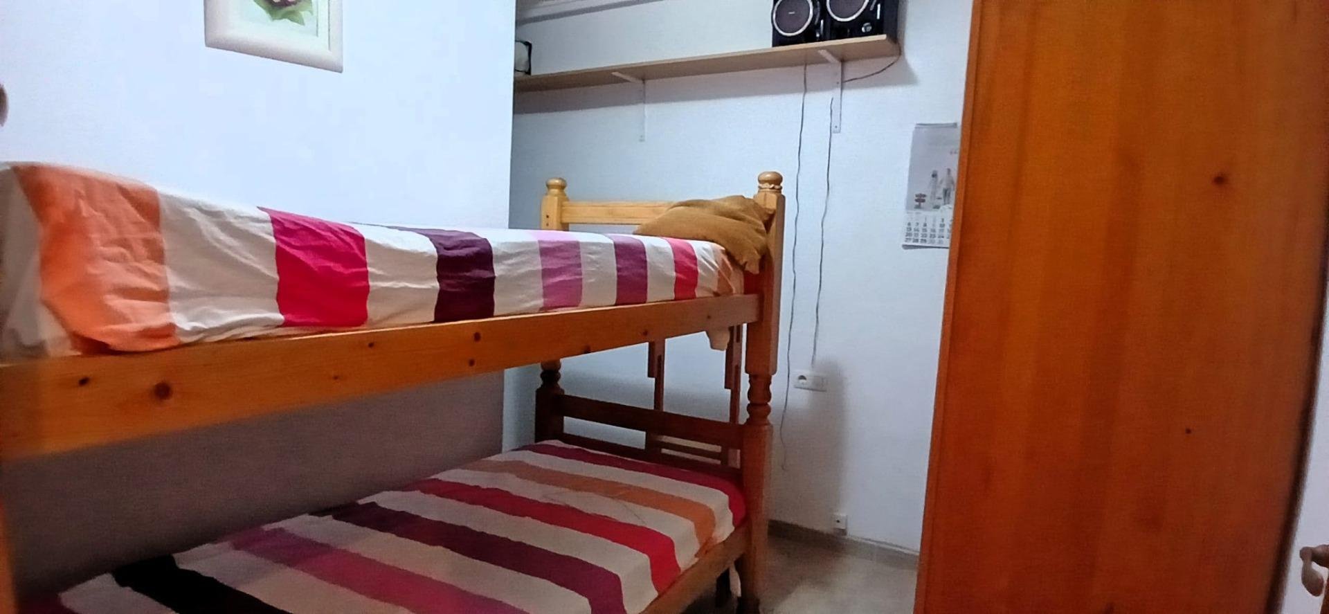 Bungalow a Guardamar del Segura, Alicante, Spagna 2 camere da letto, 65 mq. N° 182962